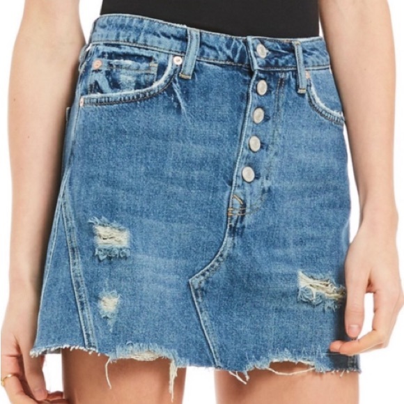 WE THE FREE Blue Harvey Distressed Button Denim Mini Skirt - Picture 12 of 12